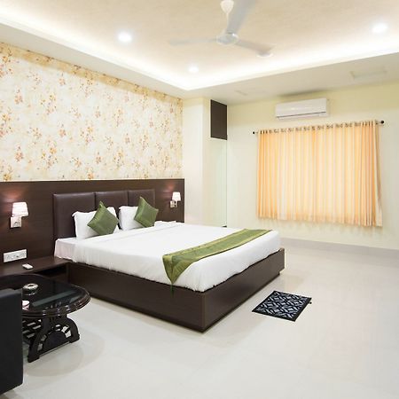 Treebo King'S Court Chandrasekharpur Bhubaneswar Buitenkant foto