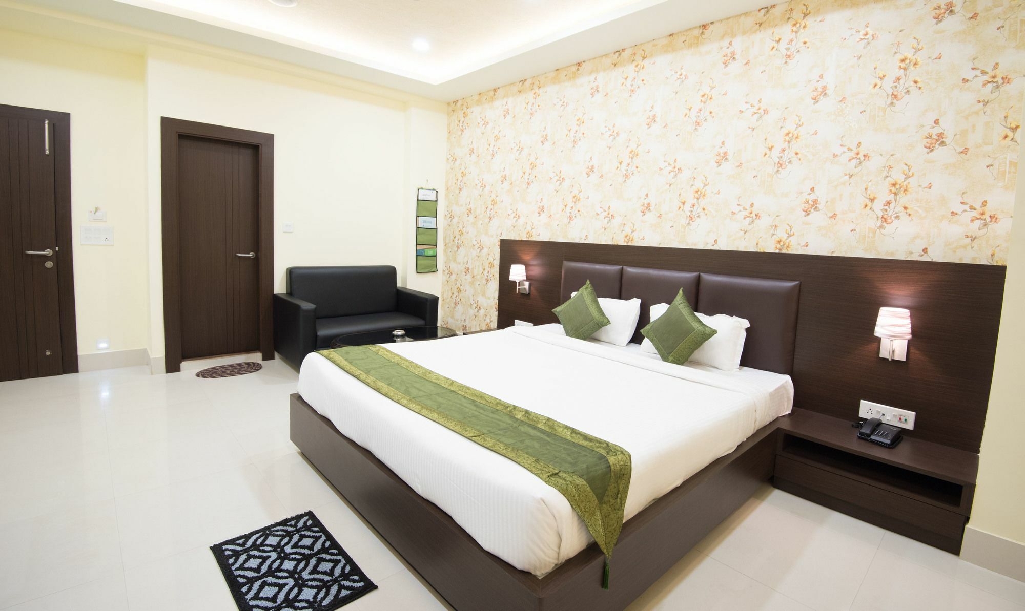 Treebo King'S Court Chandrasekharpur Bhubaneswar Buitenkant foto